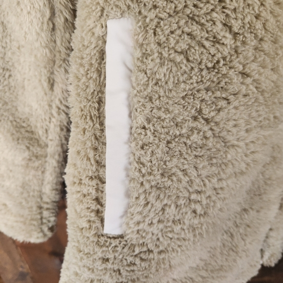 Patagonia Size Medium Los Gatos Fleece - Picture 5 of 8